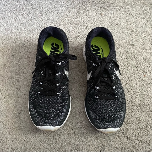 Nike| Flyknit Lunar 3 “Oreo” - Picture 4 of 5